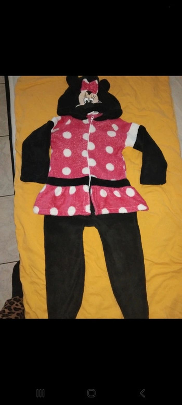 🧸pyjama minnie taille 24 mois 🧸