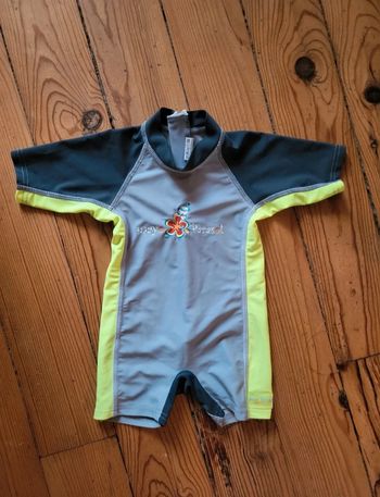 Maillot de bain anti uv 12 mois