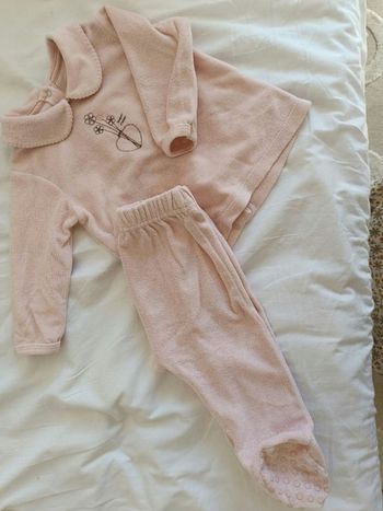 Lot de Pijama de 9 mois volours, très bonne état , Verbaudet