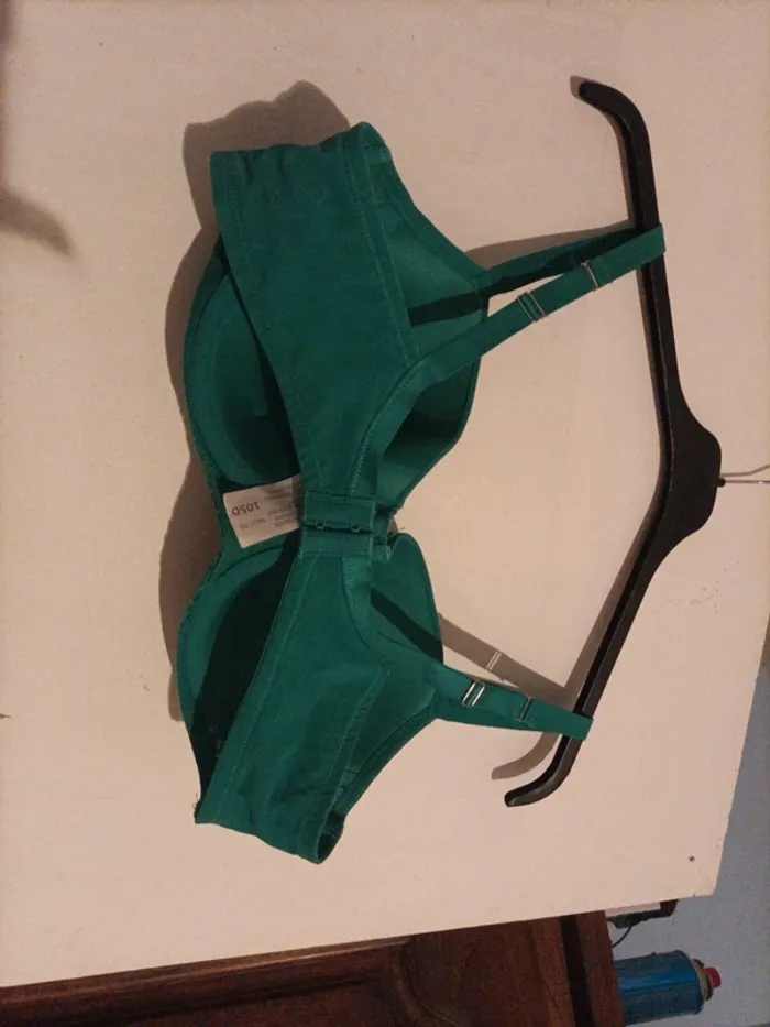 Soutien gorge - photo numéro 2
