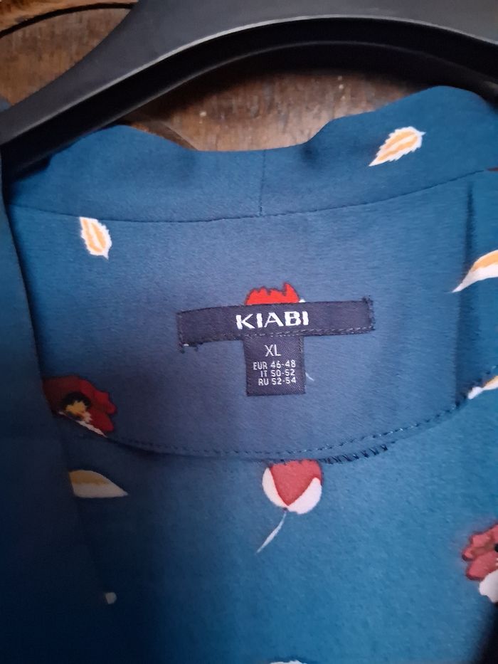 Chemise ou blouse marque kiabi taille xl - photo numéro 2