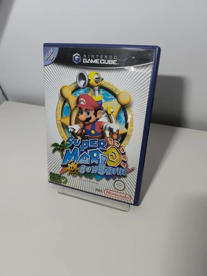 Nintendo - GameCube - Mario Sunshine