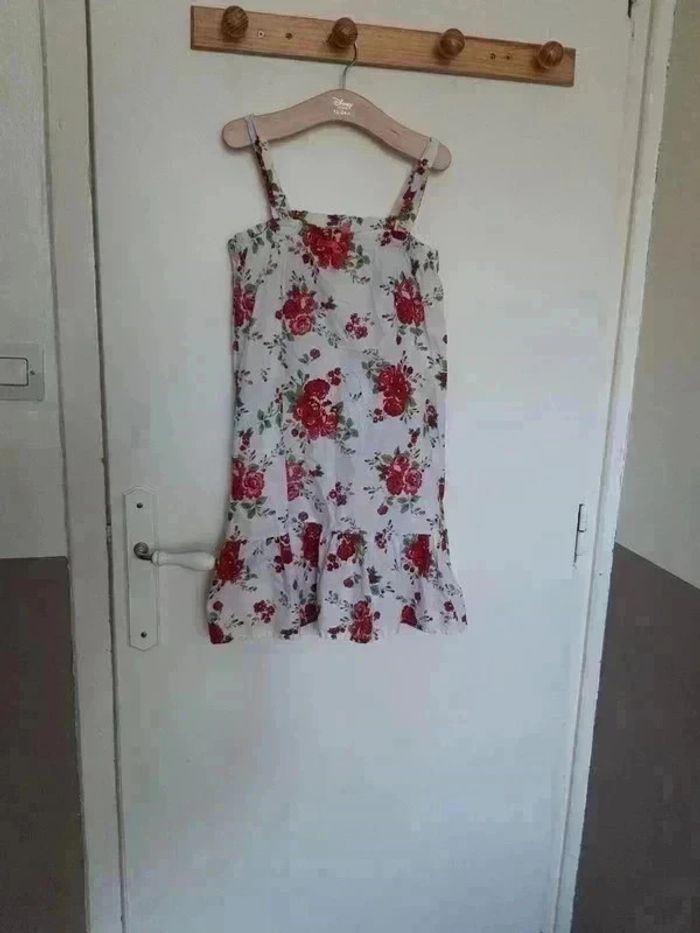 Robe fleurs rose 5 /6 ans H&M - photo numéro 2