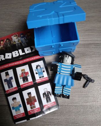 figurine roblox