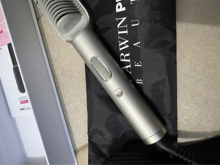 Brosse Lissante Pour Cheveux Parwin pro beauty - photo numéro 5