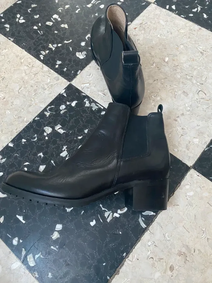 Bottines San Marina noires cuir – T39 - photo numéro 3