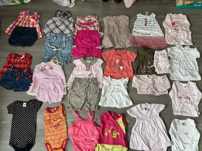 Lot vêtements fille 3 mois - photo numéro 2