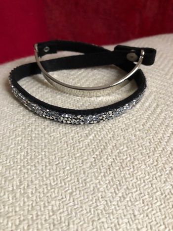 Joli bracelet faschionvictime neuf