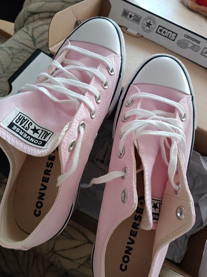 Converses roses - photo numéro 3