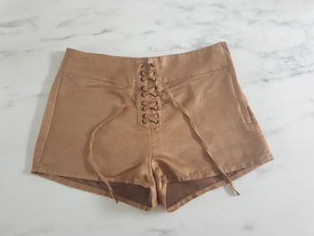 Divided H&M short camel marron taille 36