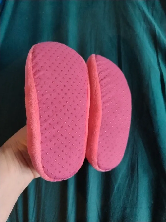 Pantoufles fille taille 23/24 - photo numéro 4