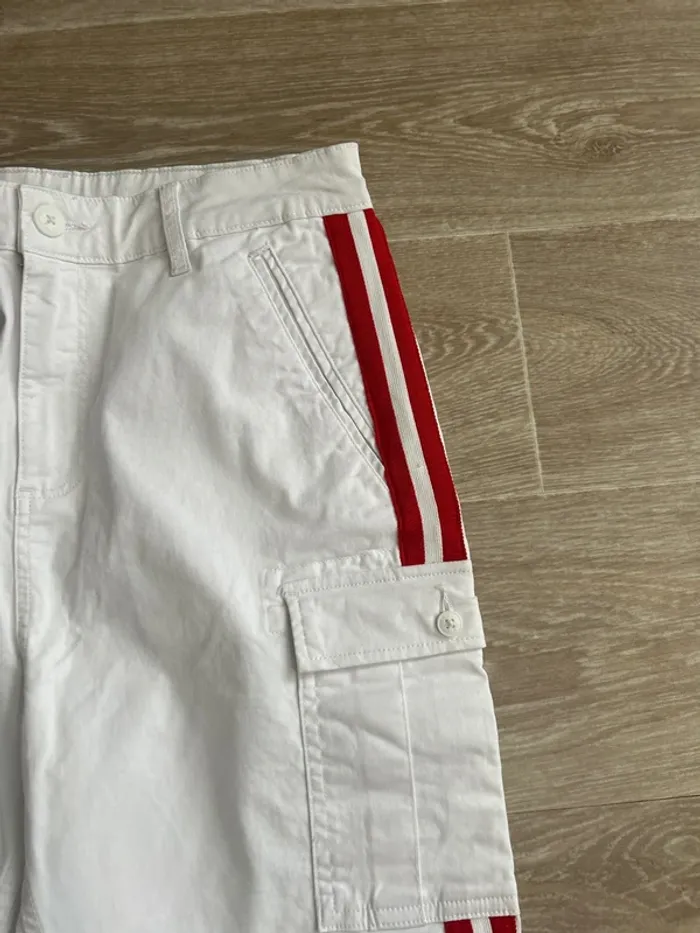 Pantalon cargo Teddy Smith blanc bandes rouge W27 - photo numéro 2