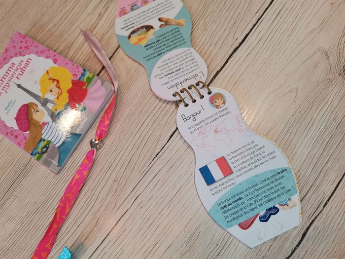 Livres et coloriages Mini Miki découvre le monde - photo numéro 4