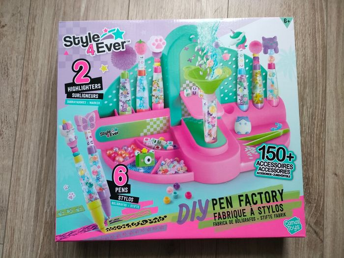 Fabrique à stylos neuve