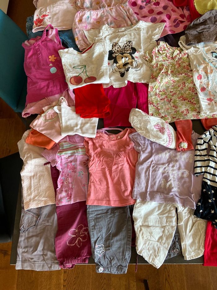 Gros lot de vêtements fille 12 mois printemps été - photo numéro 5