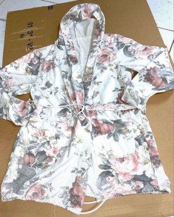 Belle veste vintage effet délave fleur taille 36/38