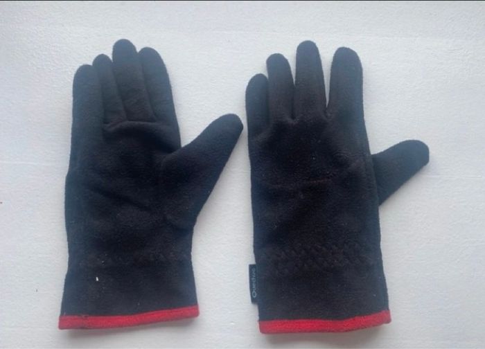 Gants noirs