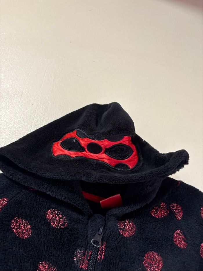 Sur pyjama fille taille 104 - photo numéro 4