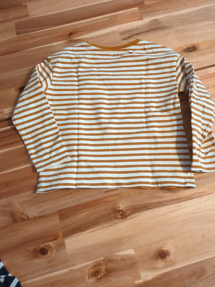 Lot 3 tee shirt 4 ans - photo numéro 3