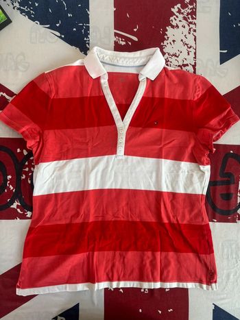 Polo Tommy Hilfiger taille L/XL blanc liserés rouge col V ouvert