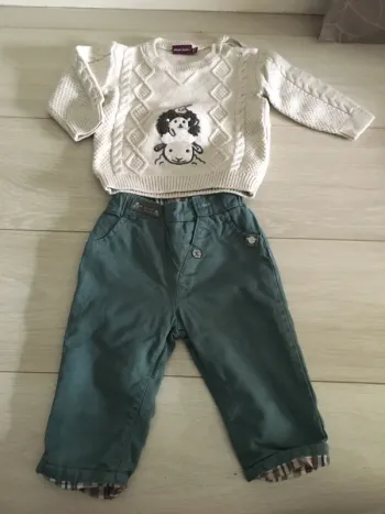 Ensemble pantalon+ pull 9 mois sergent major
