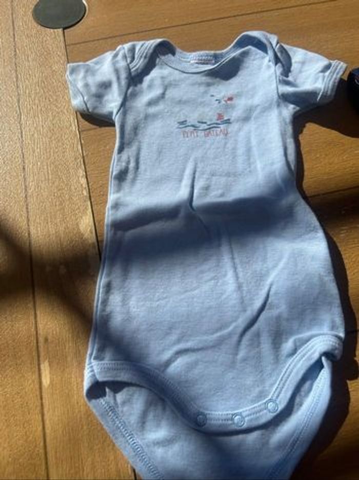 Bodies petit bateau - photo numéro 4