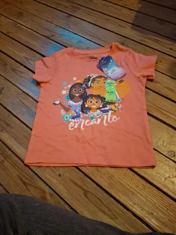 Tshirt encanto 18/24 mois