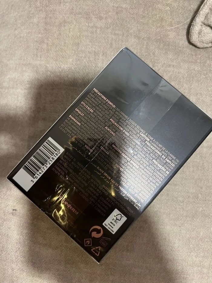 Neuf avec étiquette·Opium - photo numéro 2