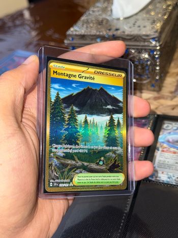 Pokémon Montagne gravité Gold Étincelles déferlantes - EV.08