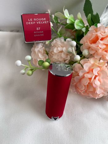 Rouge à lèvres givenchy velvet