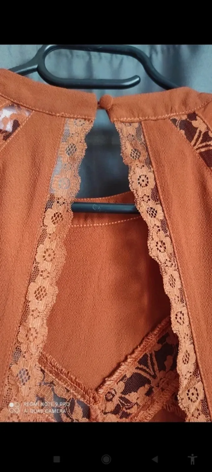 Magnifique robe neuve décolleté dos - photo numéro 11