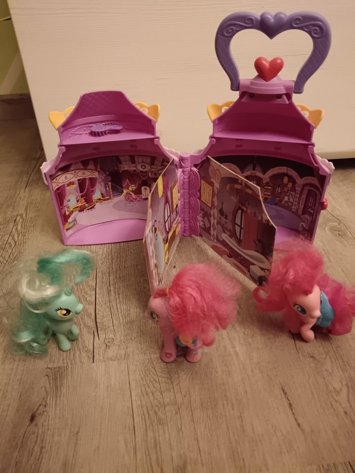 Château princesse Little Pony - photo numéro 5