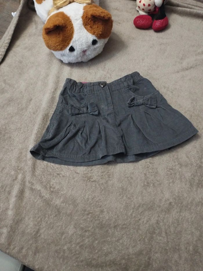 Jupe grise en velour