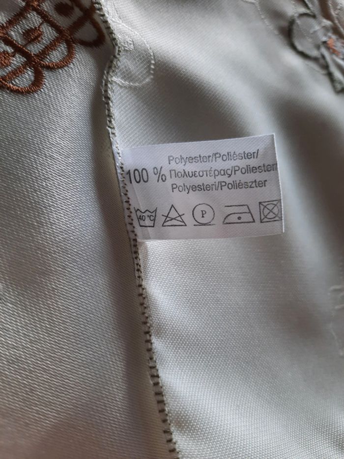 Napperon avec broderie - photo numéro 6