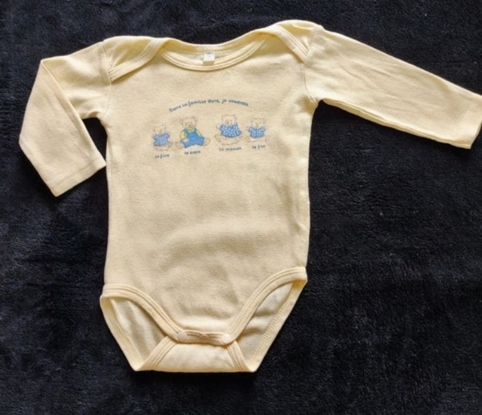 Lot 9 bodies manches longues 6 mois - photo numéro 3