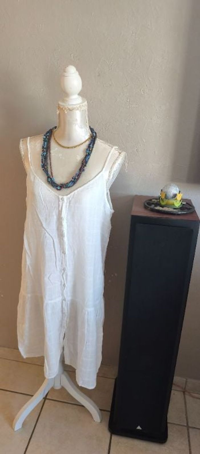 Robe blanche courte voile de coton