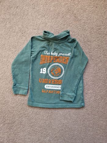 Pull col roulé bébé