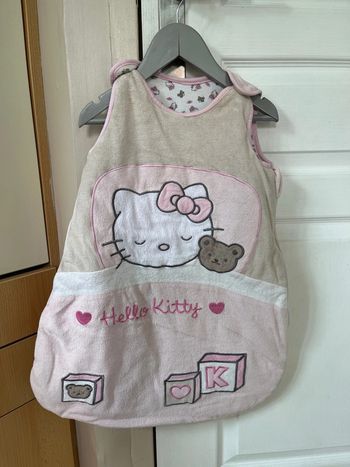 Gigoteuse hello kitty 0-6 mois