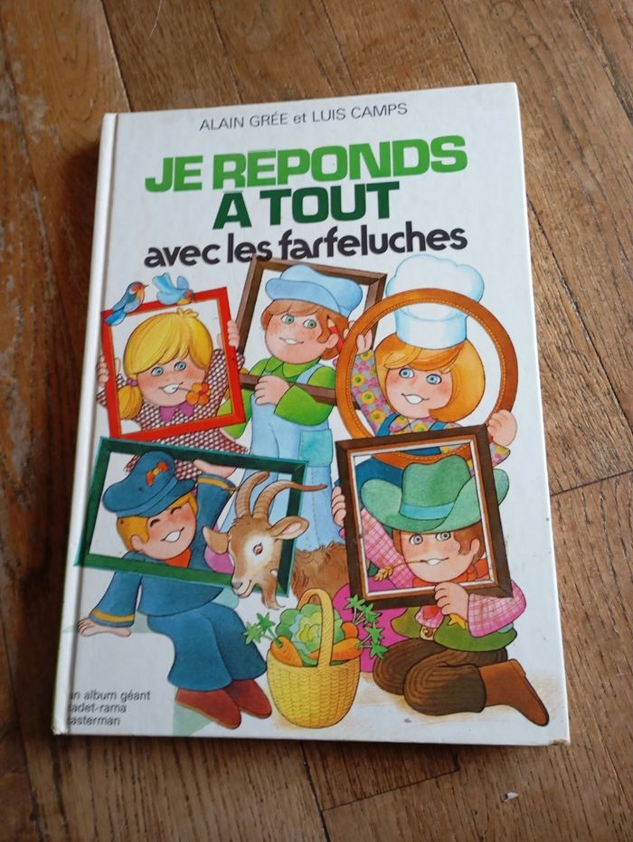 Livre je réponds à tout avec les farfeluches