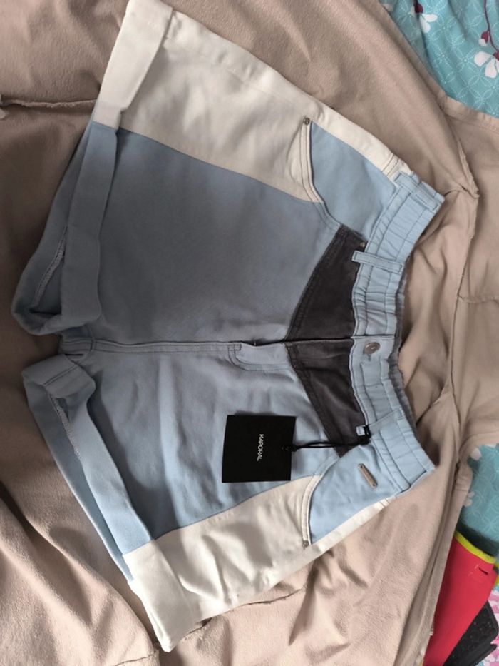Short en jean Kaporal taille L