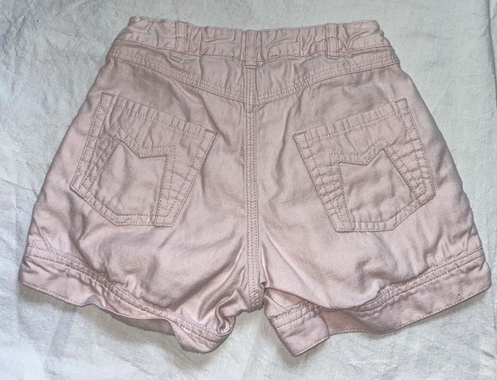 short Marc Jacobs 6 ans bien porté - photo numéro 2
