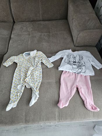 Lot 2 pyjamas