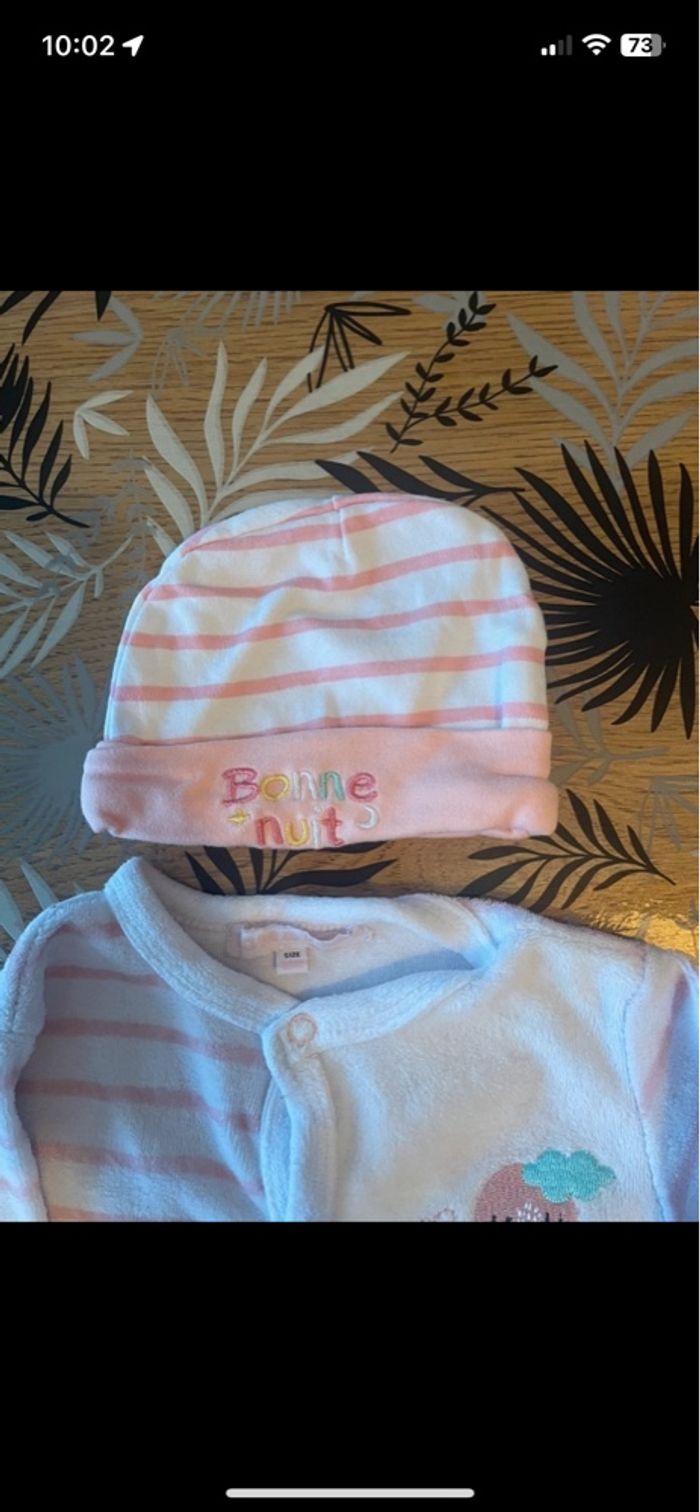 Pyjama d’hiver à pressions avant blanc à rayures roses + bonnet bb 0/6 mois - photo numéro 2