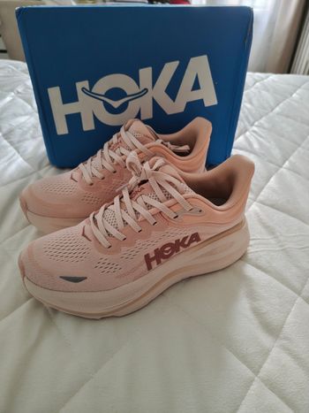 Hoka bondi 9