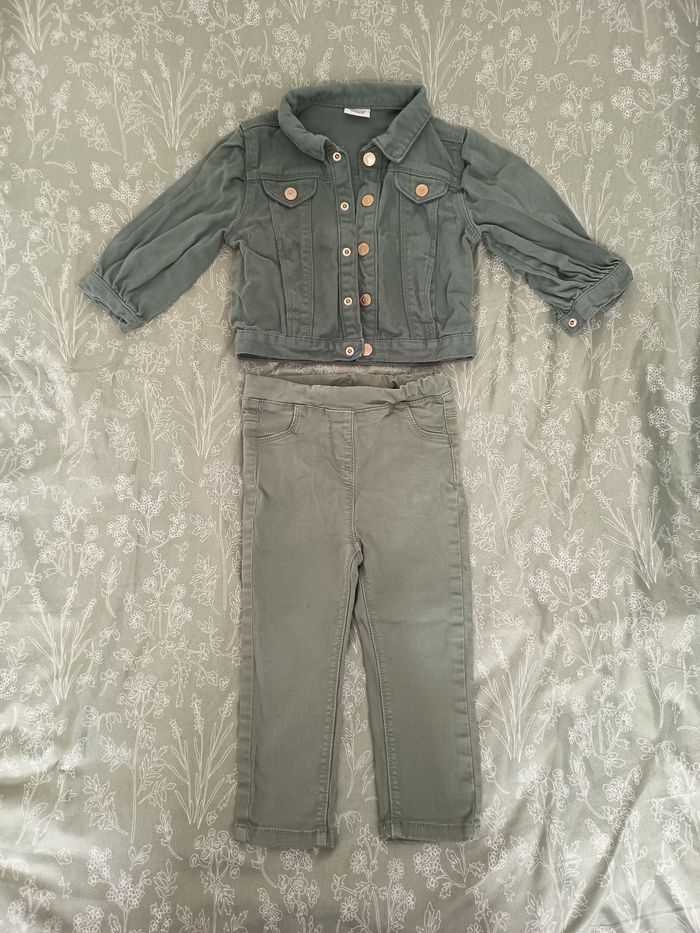 Lot fille 23/24 mois