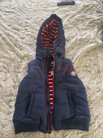 Veste doudoune Little Marcel sans manche avec capuche détachable