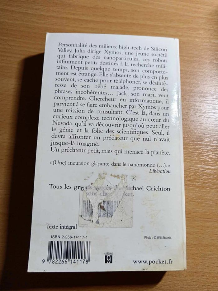 Livre La Proie de Michael Crichton - photo numéro 2