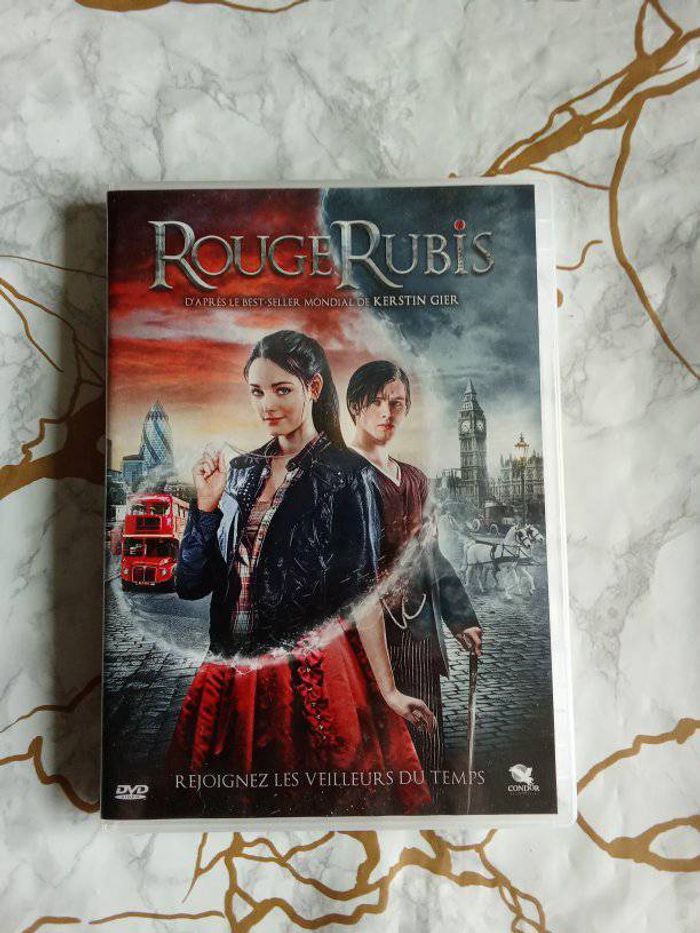 Dvd rouge rubis
