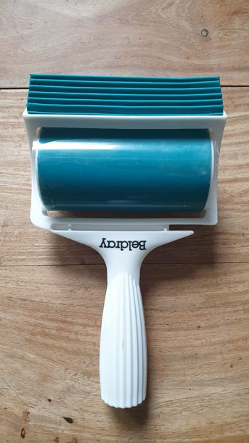 Brosse autocollante nettoyable pour poils d animaux