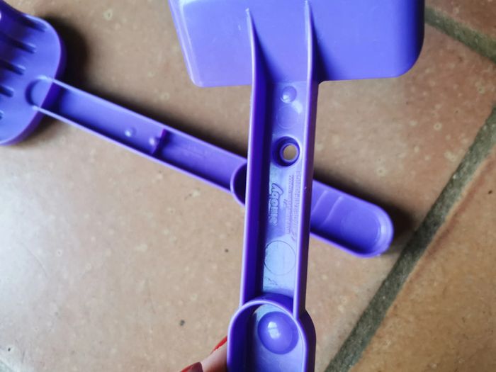 Jeu de plage enfant pelle et rateau violets Smoby - photo numéro 2